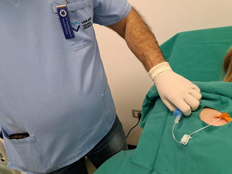 Obučeno medicinsko osoblje za rukovanje portom za hemoterapiju u srbiji